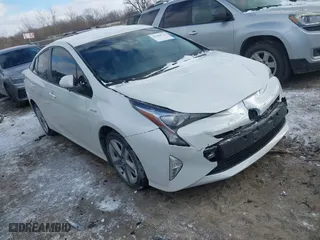 2016 Toyota Prius Four with VIN JTDKARFU6G3524539, listed as a IAAI auction lot 41384735 with 101,393 mi miles. Bid and sale history available at carsss.com. Image 1.