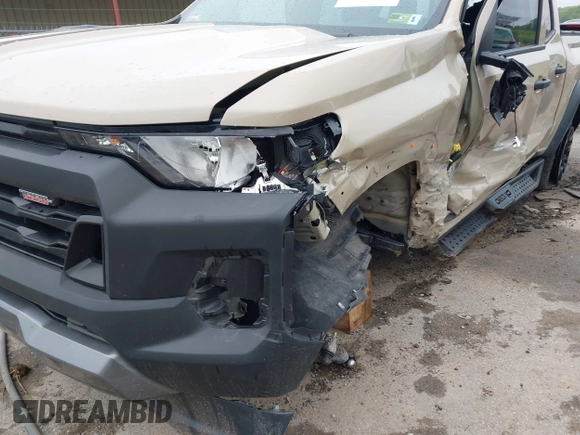 2024 Chevrolet Colorado 4WD Trail Boss with VIN 1GCPTEEK2R1155752, listed as a IAAI auction lot 42211659 with 28,428 mi miles and . Bid and sale history available at DreamBid. Image 22.
