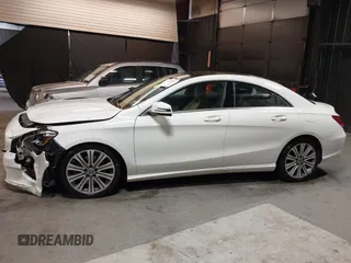 2018 Mercedes-Benz CLA 250 с VIN WDDSJ4GB0JN523159, выставлен на аукционе IAAI как лот 42055000 с пробегом 53 496 миль миль и . История ставок и продаж доступна на DreamBid. Изображение 14.