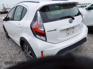 2018 Toyota Prius One with VIN JTDKDTB35J1599544, listed as a IAAI auction lot 42041925 with 79,501 mi miles and . Bid and sale history available at DreamBid. Image 3.