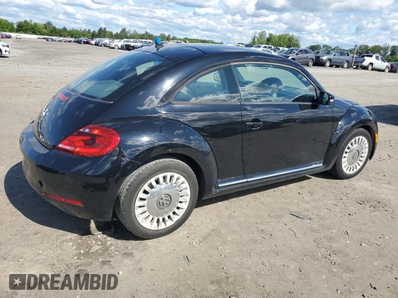 2013 Volkswagen Beetle 2.5L w/Sun/Sound/Nav с VIN 3VWJP7AT9DM676108, выставлен на аукционе Copart как лот 57050355 с пробегом 107 518 миль миль и Чистый • Clean title. История ставок и продаж доступна на DreamBid. Изображение 3.