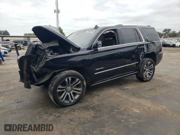 2018 GMC Yukon Denali with VIN 1GKS2CKJ1JR296853, listed as a Copart auction lot 70925544 with 0 mi miles and Salvage Title. Bid and sale history available at carsss.com. Image 1.