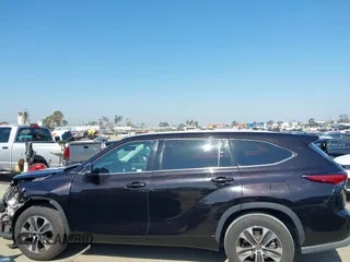 2021 Toyota Highlander XLE with VIN 5TDGZRAH2MS065304, listed as a IAAI auction lot 42386731 with 67,893 mi miles and . Bid and sale history available at DreamBid. Image 15.
