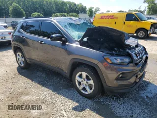 2023 Jeep Compass Latitude с VIN 3C4NJDBN0PT563629, выставлен на аукционе Copart как лот 55604875 с пробегом 80 742 миль миль и Списание • Salvage title. История ставок и продаж доступна на DreamBid. Изображение 4.