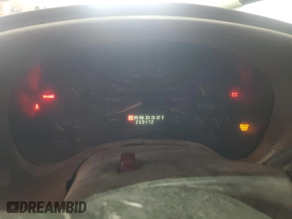 2002 Chevrolet Astro with VIN 1GNDM19X22B104337, listed as a Copart auction lot 47881855 with 209,472 mi miles and Salvage Title. Bid and sale history available at carsss.com. Image 9.