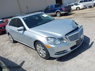 2013 Mercedes-Benz E-Class E 350 Luxury with VIN WDDHF8JB4DA710394, listed as a IAAI auction lot 41708482 with 88,954 mi miles. Bid and sale history available at carsss.com. Image 1.