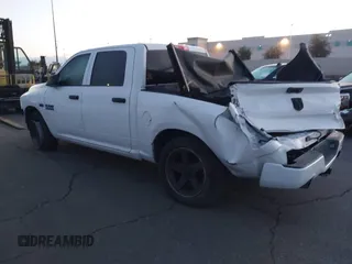 2016 Ram 1500 Express z VIN 3C6RR6KT6GG197843, wystawiony jako IAAI lot #41684798 z przebiegiem 114 026 mil mil oraz . Historia ofert i sprzedaży dostępna na DreamBid. Obrazek 3.