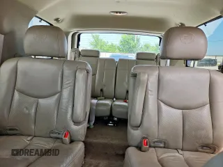2005 Cadillac Escalade with VIN 1GYEC63N55R202532, listed as a Copart auction lot 61166525 with 229,312 mi miles and Clean title. Bid and sale history available at DreamBid. Image 10.