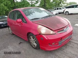2008 Honda Fit Sport with VIN JHMGD386X8S064901, listed as a IAAI auction lot 42097535 with 221,759 mi miles. Bid and sale history available at carsss.com. Image 1.