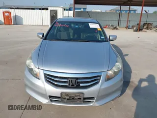 2012 Honda Accord LX Premium z VIN 1HGCP2F49CA157556, wystawiony jako IAAI lot #42031932 z przebiegiem 118 020 mil mil oraz . Historia ofert i sprzedaży dostępna na DreamBid. Obrazek 12.