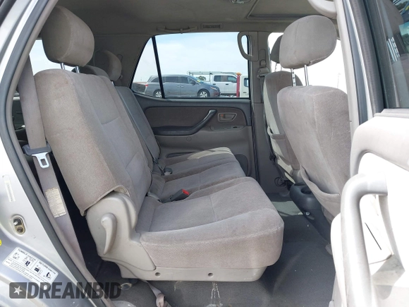 2002 Toyota Sequoia SR5 with VIN 5TDZT34A32S099836, listed as a IAAI auction lot 41842256 with 319,678 mi miles and . Bid and sale history available at carsss.com. Image 8.