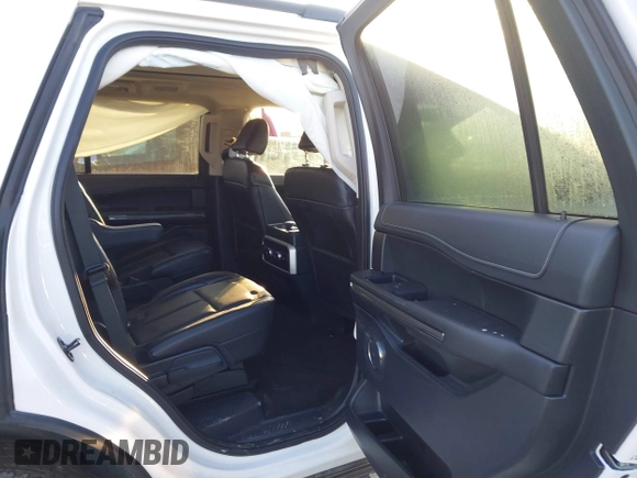 2022 Ford Expedition XLT with VIN 1FMJU1HT6NEA50257, listed as a IAAI auction lot 41147441 with 48,479 mi miles. Bid and sale history available at carsss.com. Image 8.