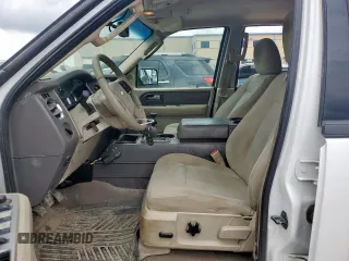 2013 Ford Expedition XLT z VIN 1FMJU1J51DEF09236, wystawiony jako Copart lot #57498685 z przebiegiem 266 883 mil mil oraz Szkoda całkowita • Salvage title. Historia ofert i sprzedaży dostępna na DreamBid. Obrazek 7.