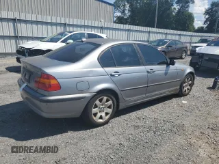 2005 BMW 3 Series 325i with VIN WBAET37445NJ84826, listed as a Copart auction lot 66812854 with 173,675 mi miles and Clean Title. Bid and sale history available at carsss.com. Image 3.
