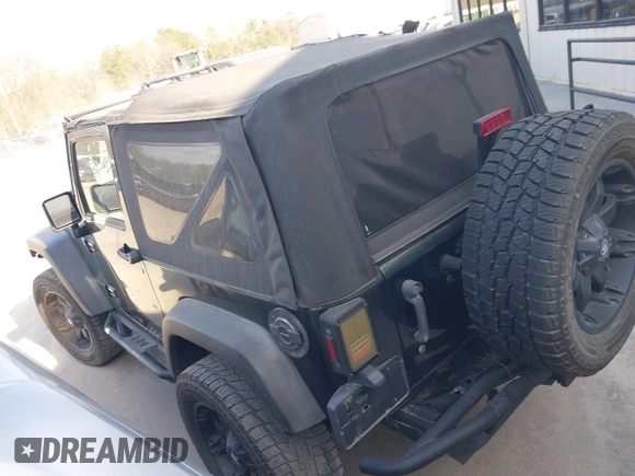 2011 Jeep Wrangler Rubicon with VIN 1J4BA6D10BL628180, listed as a IAAI auction lot 41711065 with 155,940 mi miles and . Bid and sale history available at carsss.com. Image 3.