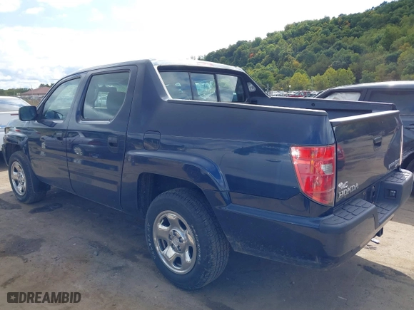 2011 Honda Ridgeline RT with VIN 5FPYK1F20BB001723, listed as a IAAI auction lot 40376797 with 167,706 mi miles. Bid and sale history available at carsss.com. Image 3.