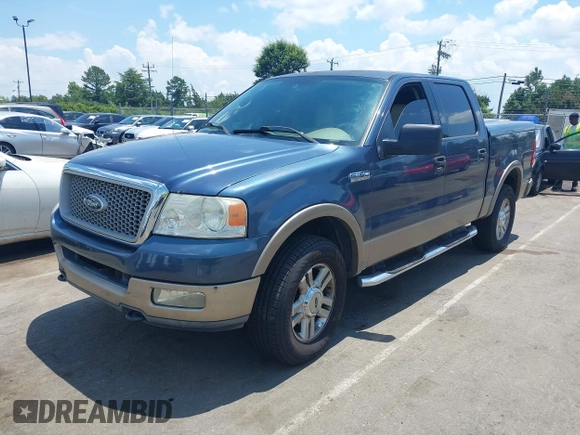 2004 Ford F-150 XLT z VIN 1FTPW14514KC84712, wystawiony jako IAAI lot #42636693 z przebiegiem 244 188 mil mil oraz . Historia ofert i sprzedaży dostępna na DreamBid. Obrazek 17.