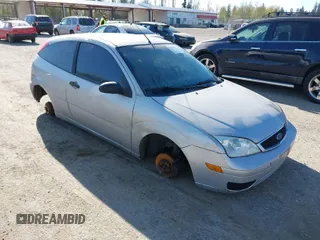 2007 Ford Focus S with VIN 1FAFP31N87W241707, listed as a IAAI auction lot 42019959 with Not Provided miles and . Bid and sale history available at carsss.com. Image 1.