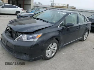 2010 Lexus HS 250h with VIN JTHBB1BA9A2016801, listed as a Copart auction lot 82560674 with 236,915 mi miles and Salvage Title. Bid and sale history available at DreamBid. Image 1.