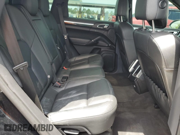 2013 Porsche Cayenne S с VIN WP1AB2A22DLA83248, выставлен на аукционе Copart как лот 55978885 с пробегом 163 380 миль миль и На запчасти • Non repairable. История ставок и продаж доступна на DreamBid. Изображение 11.