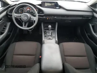 2019 Mazda 3 z VIN JM1BPABL1K1112255, wystawiony jako Copart lot #87440374 z przebiegiem 46 550 mil mil oraz Szkoda całkowita • Salvage title. Historia ofert i sprzedaży dostępna na DreamBid. Obrazek 8.