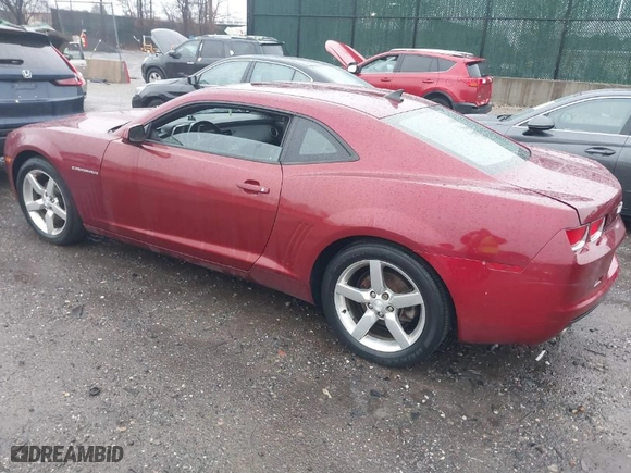 2011 Chevrolet Camaro 2LT with VIN 2G1FC1ED5B9153820, listed as a IAAI auction lot 41794296 with 105,797 mi miles. Bid and sale history available at carsss.com. Image 3.