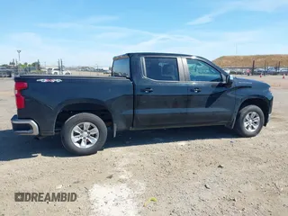 2020 Chevrolet Silverado 1500 LT with VIN 3GCUYDEDXLG356890, listed as a IAAI auction lot 42228239 with 140,889 mi miles and . Bid and sale history available at DreamBid. Image 13.