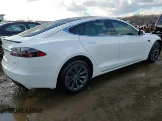 2017 Tesla Model S 100D с VIN 5YJSA1E26HF212985, выставлен на аукционе Copart как лот 46702705 с пробегом 58 179 миль миль и Списание • Salvage title. История ставок и продаж доступна на DreamBid. Изображение 13.