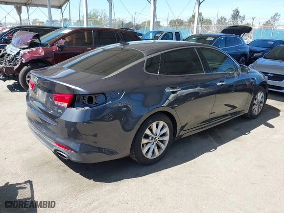 2018 Kia Optima EX with VIN 5XXGU4L35JG222386, listed as a IAAI auction lot 41831521 with 69,324 mi miles. Bid and sale history available at carsss.com. Image 4.