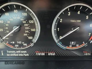 2015 BMW X5 xDrive35i with VIN 5UXKR0C57F0P14432, listed as a IAAI auction lot 42076389 with 119,109 mi miles. Bid and sale history available at carsss.com. Image 6.