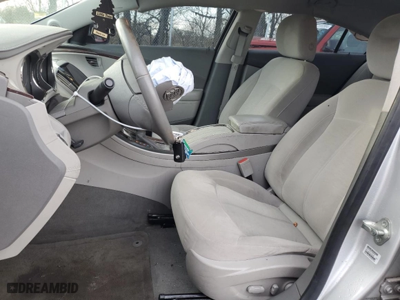 2013 Buick LaCrosse with VIN 1G4GA5E38DF120929, listed as a Copart auction lot 85129384 with 121,425 mi miles and Salvage Title. Bid and sale history available at carsss.com. Image 7.