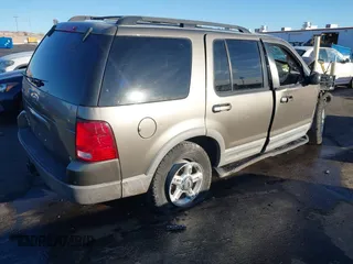 2002 Ford Explorer XLT z VIN 1FMDU63WX2ZC31748, wystawiony jako IAAI lot #41366733 z przebiegiem 136 408 mil mil oraz . Historia ofert i sprzedaży dostępna na DreamBid. Obrazek 4.