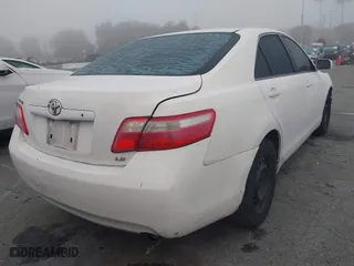 2008 Toyota Camry LE with VIN 4T4BE46K38R045952, listed as a IAAI auction lot 41865676 with 236,996 mi miles. Bid and sale history available at carsss.com. Image 4.