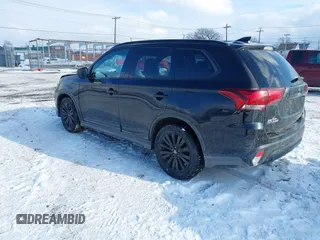 2020 Mitsubishi Outlander ES z VIN JA4AZ3A3XLZ005866, wystawiony jako IAAI lot #41316079 z przebiegiem 61 490 mil mil oraz . Historia ofert i sprzedaży dostępna na DreamBid. Obrazek 3.
