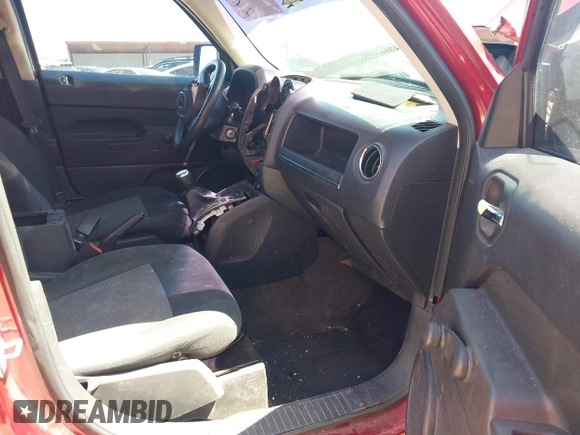 2014 Jeep Patriot Sport with VIN 1C4NJPBA6ED547680, listed as a IAAI auction lot 42140782 with 119,927 mi miles and . Bid and sale history available at DreamBid. Image 5.