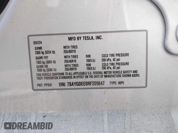 2024 Tesla Model Y Long Range with VIN 7SAYGDEE0RF209847, listed as a IAAI auction lot 41447620 with 7,646 mi miles and . Bid and sale history available at DreamBid. Image 9.