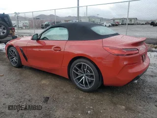 2022 BMW Z4 sDrive30i with VIN WBAHF3C00NWX48523, listed as a Copart auction lot 40779684 with 17,404 mi miles. Bid and sale history available at carsss.com. Image 2.
