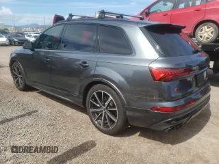 2022 Audi SQ7 Prestige z VIN WA1VWBF78ND005333, wystawiony jako Copart lot #45151024 z przebiegiem 12 813 mil mil oraz Czysty tytuł • Clean title. Historia ofert i sprzedaży dostępna na DreamBid. Obrazek 2.