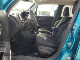 2020 Jeep Renegade Latitude with VIN ZACNJABB9LPL25409, listed as a Copart auction lot 53675525 with 82,702 mi miles and Salvage Title. Bid and sale history available at carsss.com. Image 7.