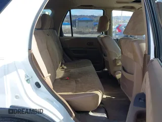 2002 Honda CR-V EX with VIN JHLRD78822C070778, listed as a IAAI auction lot 41813282 with 122,323 mi miles. Bid and sale history available at carsss.com. Image 8.