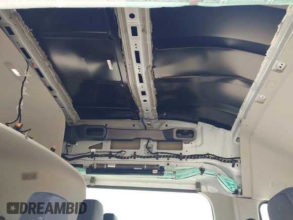 2022 Ford Transit Passenger XL with VIN 1FBAX2X8XNKA29271, listed as a IAAI auction lot 41987994 with 81,961 mi miles and . Bid and sale history available at DreamBid. Image 18.