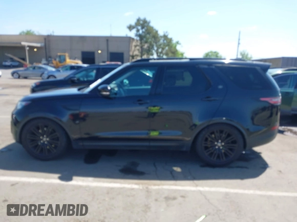 2017 Land Rover Discovery HSE Luxury with VIN SALRHBBV9HA030844, listed as a IAAI auction lot 42055028 with 101,114 mi miles. Bid and sale history available at carsss.com. Image 15.