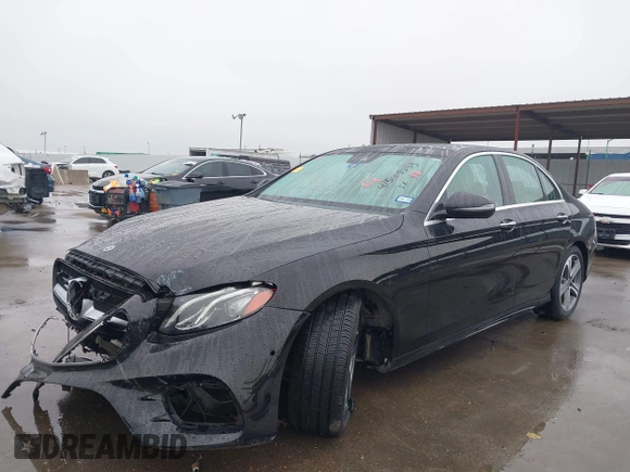 2018 Mercedes-Benz E-Class E 300 with VIN WDDZF4JB0JA480457, listed as a IAAI auction lot 41548033 with 54,732 mi miles. Bid and sale history available at carsss.com. Image 21.