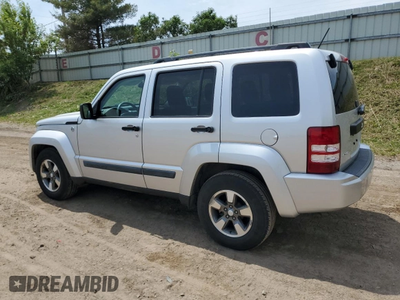 2008 Jeep Liberty Sport z VIN 1J8GN28KX8W265902, wystawiony jako Copart lot #59152005 z przebiegiem 113 905 mil mil oraz Czysty tytuł • Clean title. Historia ofert i sprzedaży dostępna na DreamBid. Obrazek 2.