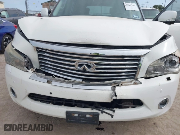 2014 Infiniti QX80 z VIN JN8AZ2NF1E9552567, wystawiony jako IAAI lot #40608266 z przebiegiem 94 809 mil mil oraz . Historia ofert i sprzedaży dostępna na DreamBid. Obrazek 6.