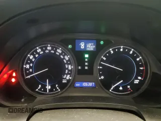 2009 Lexus IS 250 with VIN JTHCK262295028568, listed as a Copart auction lot 60450065 with 106,387 mi miles and Salvage title. Bid and sale history available at DreamBid. Image 9.