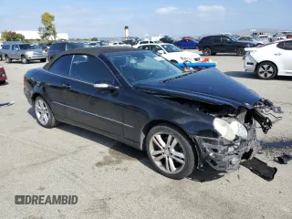 2008 Mercedes-Benz CLK 350 с VIN WDBTK56F78F240573, выставлен на аукционе Copart как лот 54257055 с пробегом 112 565 миль миль и Списание • Salvage title. История ставок и продаж доступна на DreamBid. Изображение 4.