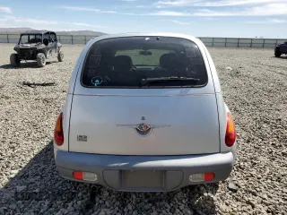 2002 Chrysler PT Cruiser Limited z VIN 3C8FY68B22T294517, wystawiony jako Copart lot #52257935 z przebiegiem 127 299 mil mil oraz Tytuł czysty. Historia ofert i sprzedaży dostępna na DreamBid. Obrazek 6.