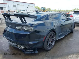 2019 Chevrolet Camaro 2SS with VIN 1G1FG1R70K0126995, listed as a IAAI auction lot 41946655 with 40,423 mi miles and . Bid and sale history available at DreamBid. Image 4.