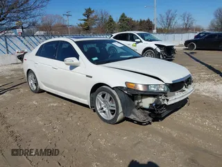 2007 Acura TL with VIN 19UUA66237A016807, listed as a IAAI auction lot 41759417 with 220,515 mi miles. Bid and sale history available at carsss.com. Image 1.